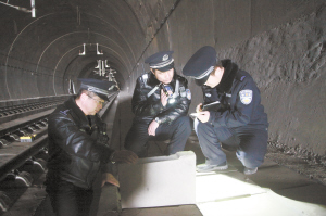 res01_attpic_brief (3).jpg