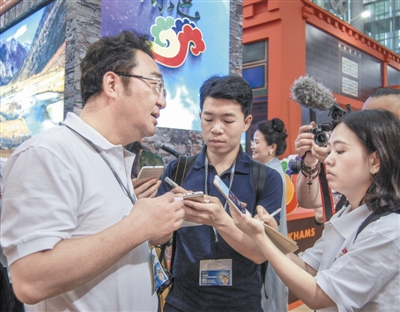 res01_attpic_brief (4).jpg