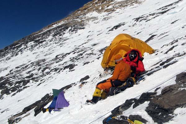 2016年珠峰攀登季大幕開啟 花40萬登珠峰你嫌貴嗎？