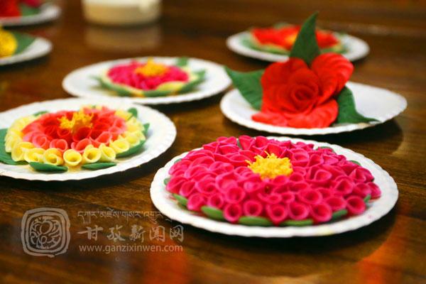  藏族特色新年習(xí)俗 藏族新年活動(dòng)